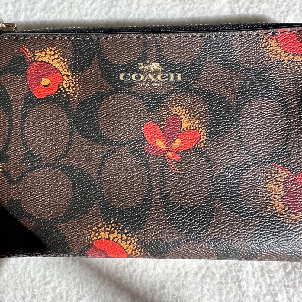 Coach Signature Poppy Floral Corner Zip Wristlet in Brown Black Multi NEW - Picture 6 of 16